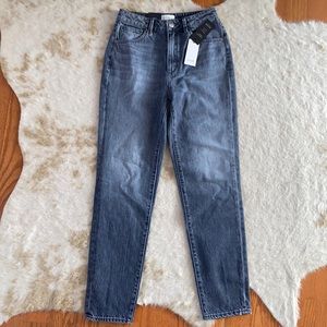 Neuw Lola Super High Mom Jean 26